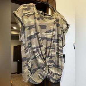 NWT Lucky Brand twist front camo shirt